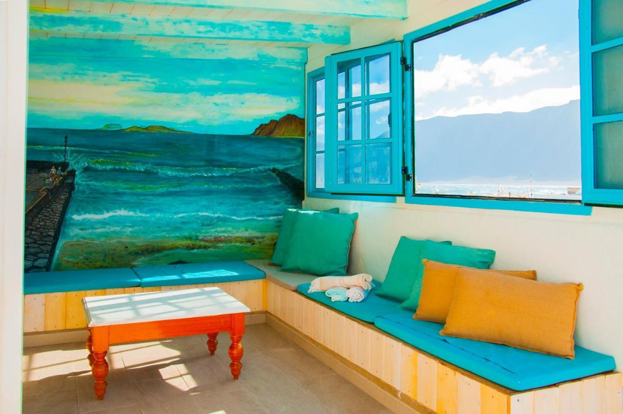 Famara Surf Rooftop Luaran gambar